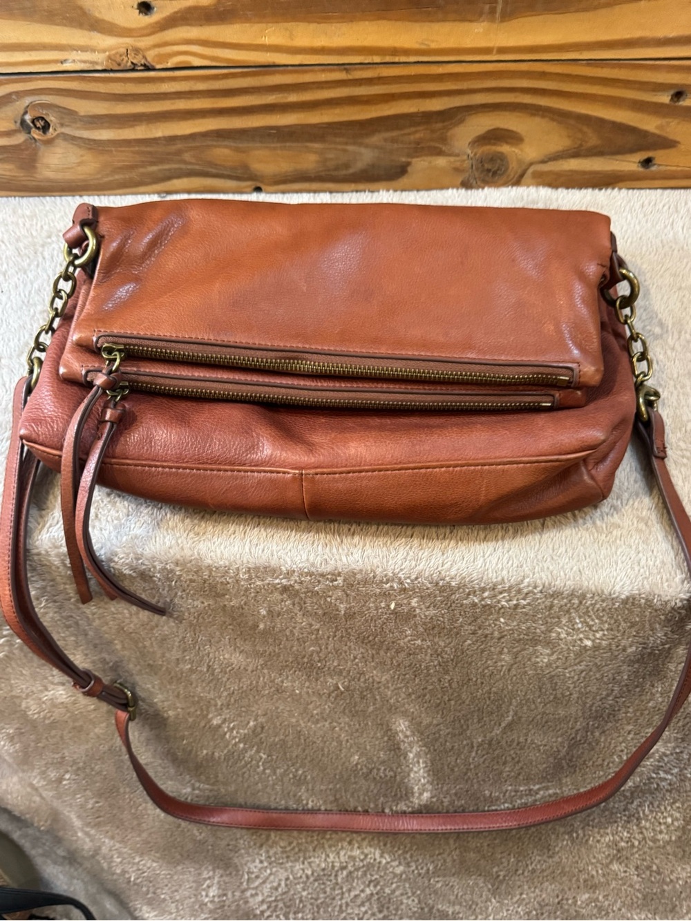 margot Leather Foldover Crossbody Bag - Cognac brown
